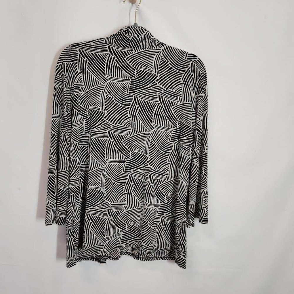 Serengeti Geometric Print Blouse in Black and White - Size large - Picture 3 of 6
